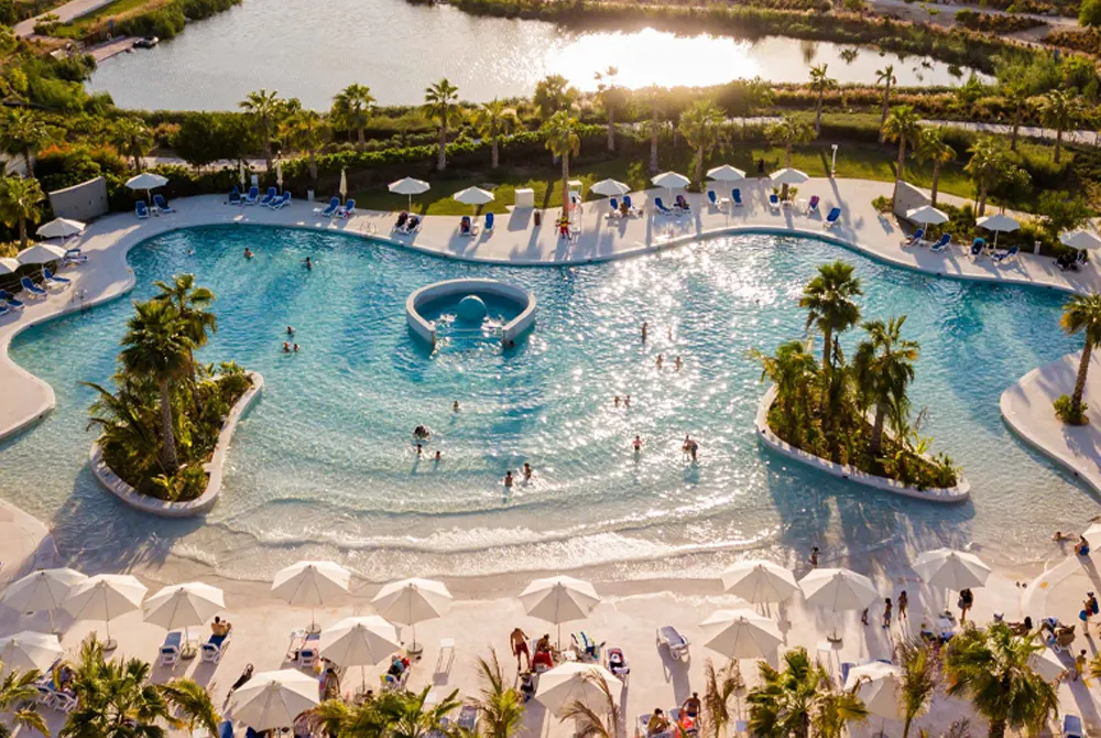 gallery-image-pool-area-of-damac-district-638931114845792902